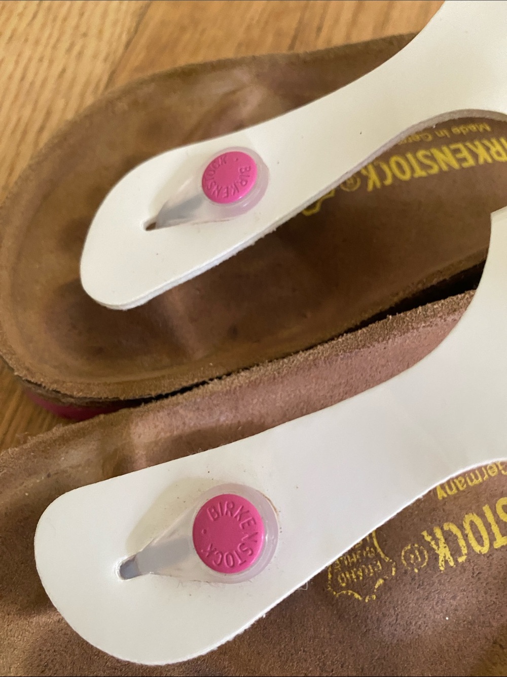 Birkenstock Gizeh 35, White Thong Sandals with Pink Accents - Picture 15 of 15